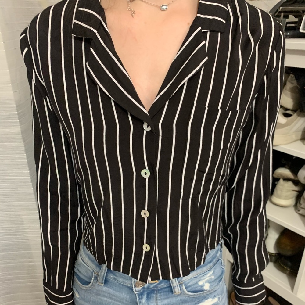 Crop tip button down.
